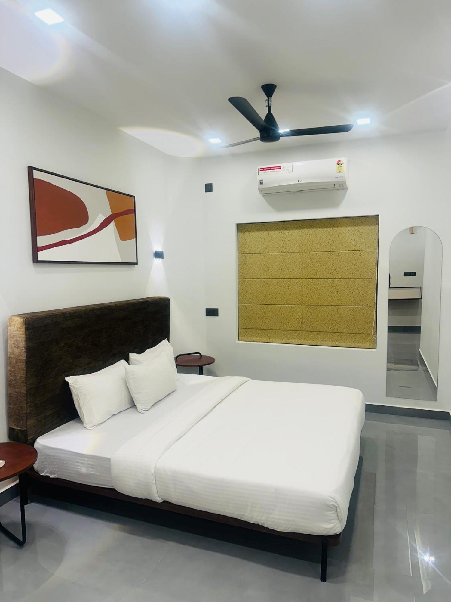 Zahir Residency Hotel Kondotty Luaran gambar