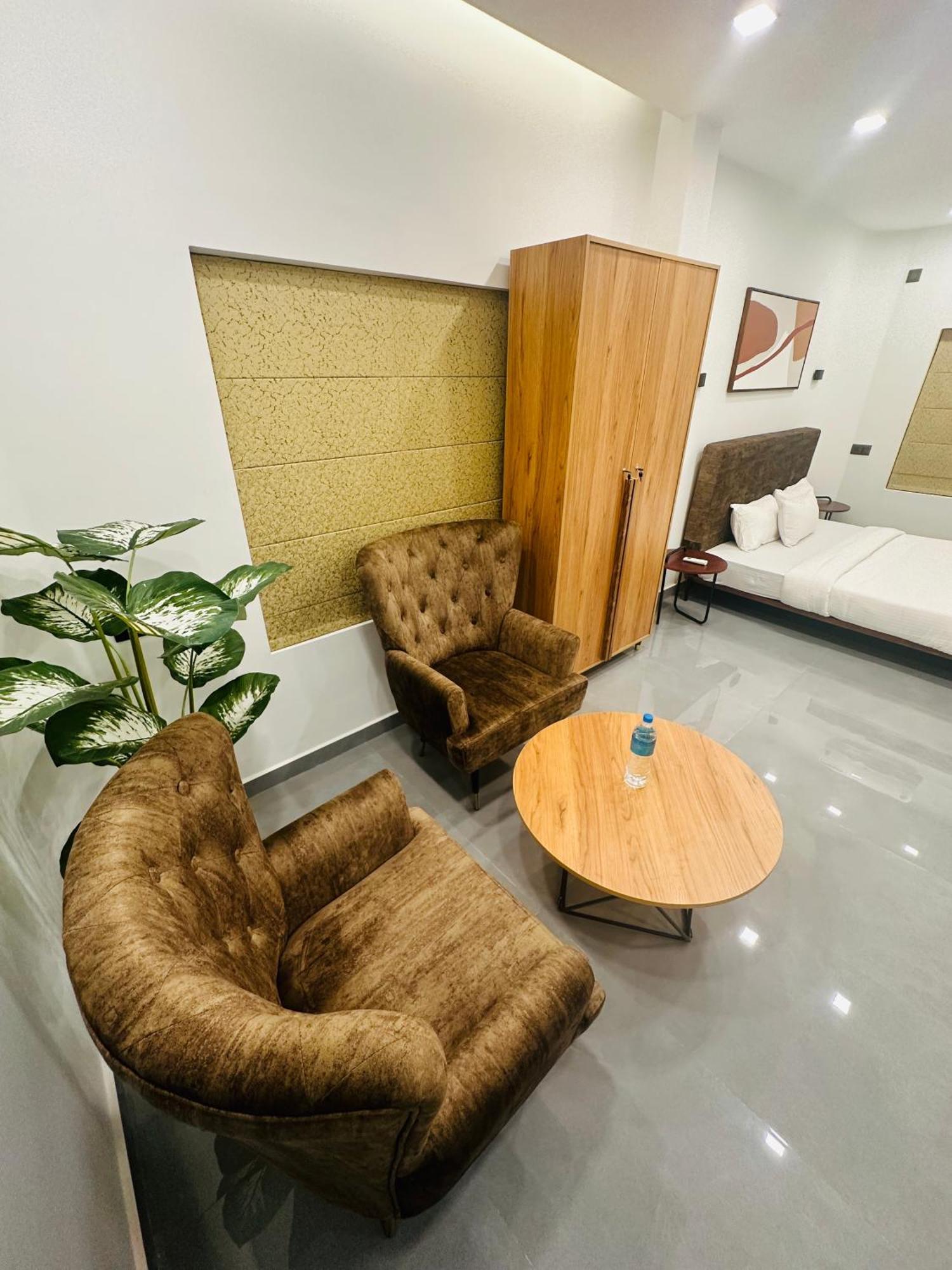 Zahir Residency Hotel Kondotty Luaran gambar