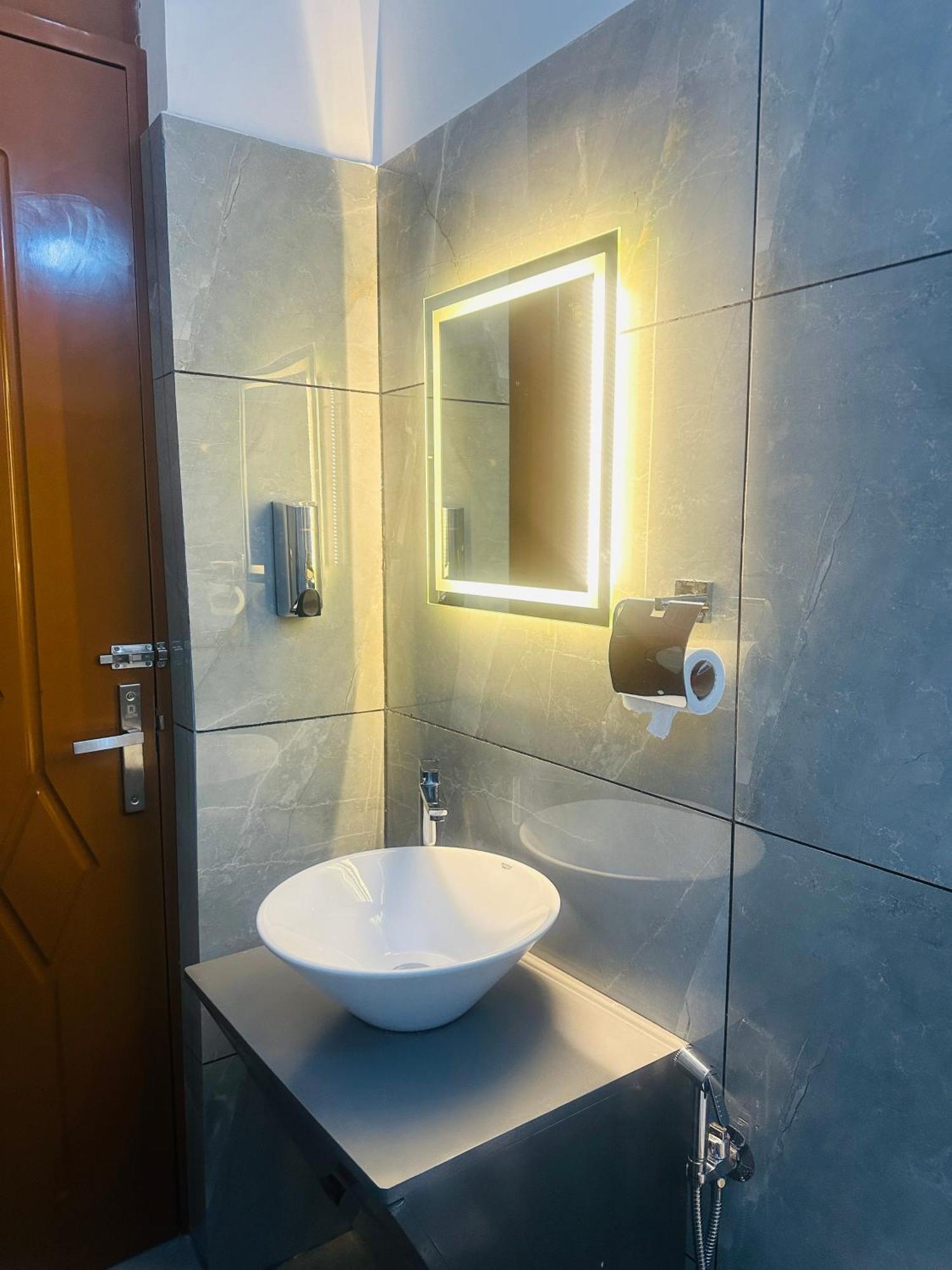 Zahir Residency Hotel Kondotty Luaran gambar